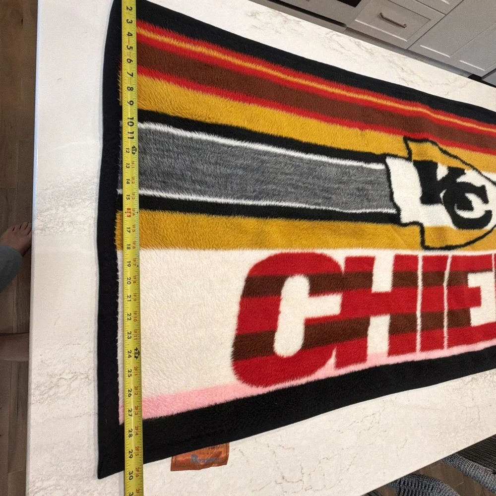 Vintage Kansas City Chiefs San Marcos Rylex Throw Stadium Lap Blanket 59 X 30